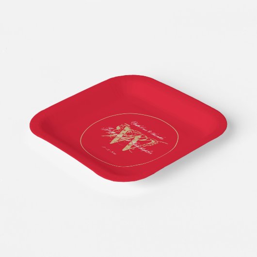 Romantisches Rot und Gold elegant Monogramm Chic Pappteller (Gewinkelt)