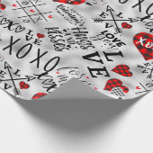 Romantisches rotes Karo-Valentinsdesign Geschenkpapier (Ecke)