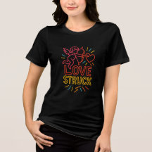 Romantisches T-Shirt zum Valentinstag