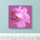 Romantisches Valentinrosa Rosenblume Leinwanddruck (Insitu (Holzboden))