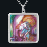 ROMEO UND JULIET Romantischer Valentinstag Versilberte Kette<br><div class="desc">Balcony Szene aus Romeo und Juilet Tragödie von William Shakespeare .Original zeitgenössische Aquarellmalerei mit goldener Folie und leuchtenden Farben in leuchtend lila,  rosa,  grün,  gelb orange ,  aquamarin,  turquase,  weiß ..Gemälde von Bulgan Lumini (c)</div>