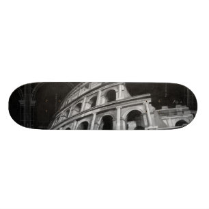 Römisches Colosseum mit Architekturzeichnungen Skateboard