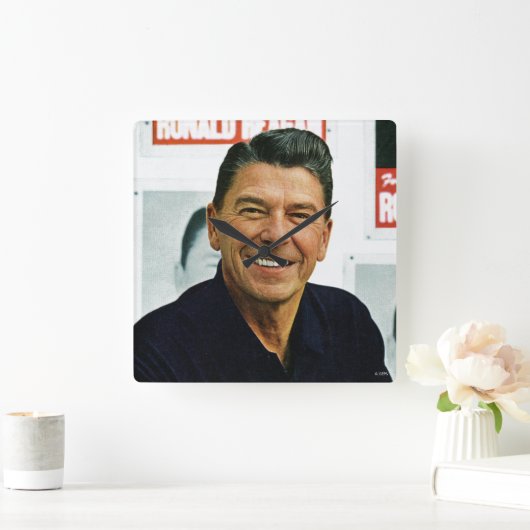 Ronald Reagan Quadratische Wanduhr (Zuhause)