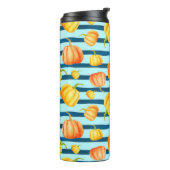 Rong um Orange Pumpkin. Nahtlose Aquarellkiste Thermosbecher (Nach links gedreht)