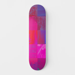 Röntgenmädchen Glitch Art Gitter Hot Pink Skateboard