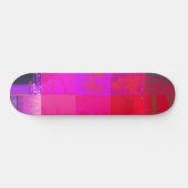 Röntgenmädchen Glitch-Art-Raster Hot Pink Skateboard (Horizontal)