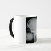 Röntgenstrahl-Schädel Verwandlungstasse (Vorderseite Links)