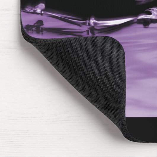 Röntgenstrahl-Skeleton Schwimmen - lila Mousepad (Ecke)