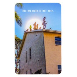 Roofer auf einem Dach mit flexiblem Foto Magnet