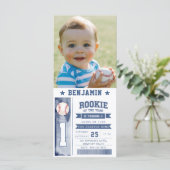 Rookie Baseball Foto Blue Boy Birthday Einladung (Stehend Vorderseite)