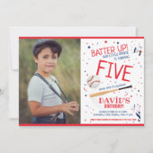 Rookie Batter Up Red Baseball Foto Geburtstag Einladung (Vorderseite)
