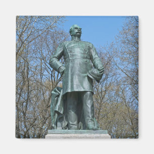 Roon-Statue in Berlin Magnet