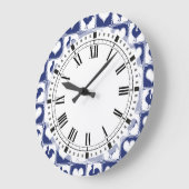 Rooster and Hearts Blue and White Farm Country Große Wanduhr (Winkel)