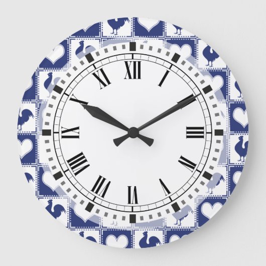 Rooster and Hearts Blue and White Farm Country Große Wanduhr (Vorderseite)