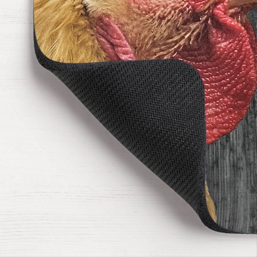 Rooster auf Stallholz Mousepad (Ecke)
