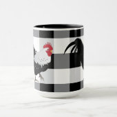 Rooster mit Schwarz-weißem Karo Kaffee Tasse (Zentrum)