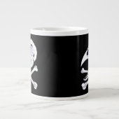 Rooster Skull und Crossbones Jumbo-Tasse (Vorderseite)
