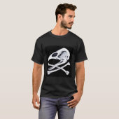 Rooster Skull und Crossbones T-Shirt (Vorne ganz)
