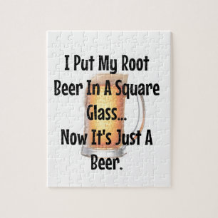 Root Beer in einem quadratischen Glas...jetzt ist  Puzzle