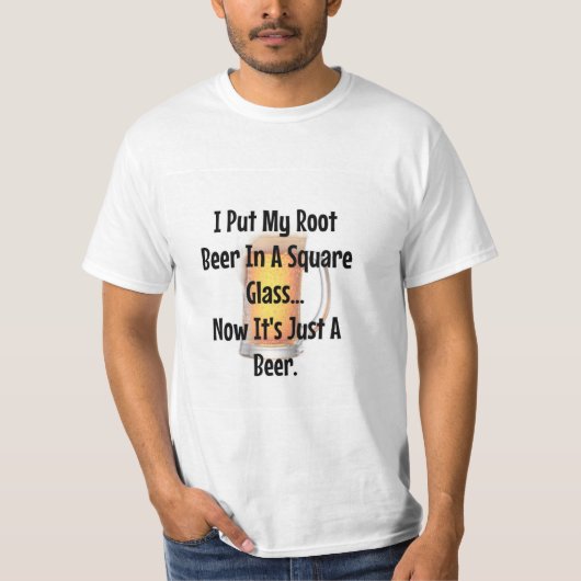 Root-Bier in Square Glass...jetzt ist es einfach B T-Shirt (Vorderseite)