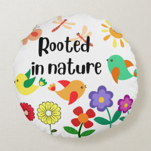 "Rooted in Nature" Öko Inspiriert Grafik Rundes Kissen