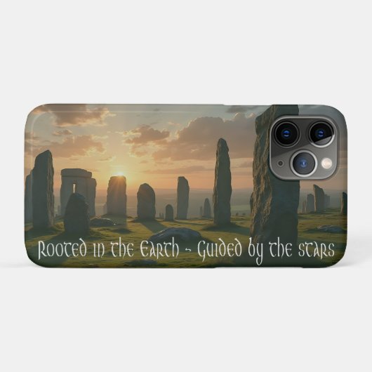 Rooted in the earth, guided by the stars  Case-Mate iPhone hülle (Rückseite (Horizontal))