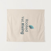 Rooted Yet Rising Minimal Motivational Wall Tapest Wandteppich (Vorderseite (Horizontal))