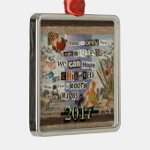 Roots & Wings benutzerdefiniertes Jahr Silbernes Ornament (Rechts)