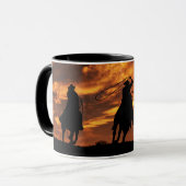 Roping Cowboys bei Sunset Steer Tasse (Vorderseite Links)