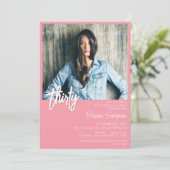 Rosa 30. Geburtstag Foto Einladung (Stehend Vorderseite)