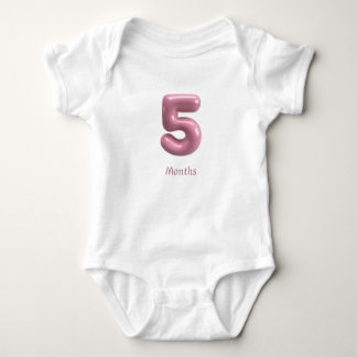 Rosa 3D-Nummer 5 - 5 Monate Baby-Body Baby Strampler