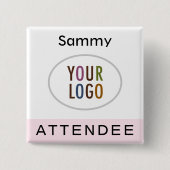 Rosa Abzeichen mit Namen der Teilnehmer mit Logo P Button (Vorderseite)