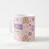 Rosa Alphabet-Lehrer-Schulmuster Kaffeetasse (Vorderseite Links)