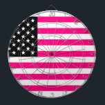 rosa amerikanische Flagge Dartscheibe<br><div class="desc">"Rosa amerikanische Flagge", "murica, merica, "american flag", "pink Schwarz-weiß", "pink", Amerika, patriotisch, mädchenhaft, "hot pink", Neon, Fahne, Hipster</div>