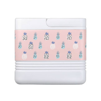Rosa Ananas kann cooler Igloo Kühlbox