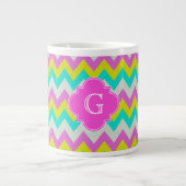 Rosa Aqua Gelb, Zickzack Quatrefolienmonogramm Jumbo-Tasse (Vorderseite)