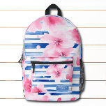Rosa Aquarellblüten Blumenblüten Personalisierter  Bedruckter Rucksack<br><div class="desc">Rosa Aquarellblüten Blumenblüten Personalisierter Name Rucksack mit einem modernen Aquarellblütenmuster auf blauen und weißen Streifen Hintergrund mit Ihrem personalisierten Namen,  Monogramm oder Text. Ideal für Schule,  Sport,  Gymnastik,  Reisen und vieles mehr. Entworfen von ©Evco Studio www.zazzle.com/store/evcostudio</div>
