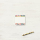 Rosa Aquarellfarben auf Streifen Post-it Klebezettel (Auf Schreibtisch)