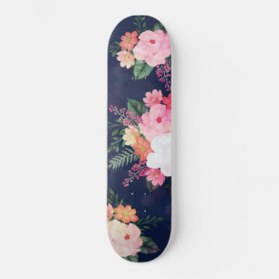 Rosa Aquarellfarben Blume Blaues Design Skateboard