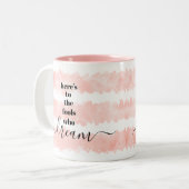 Rosa Aquarellstreifen Hier sind die Tümmler Zweifarbige Tasse (Vorderseite Links)