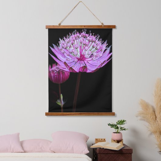 Rosa Astrantia-Blume Wandteppich Mit Holzrahmen (Schlafzimmer)