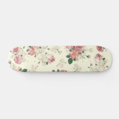 Rosa auf gelber Vintager Blüte Skateboard (Horizontal)
