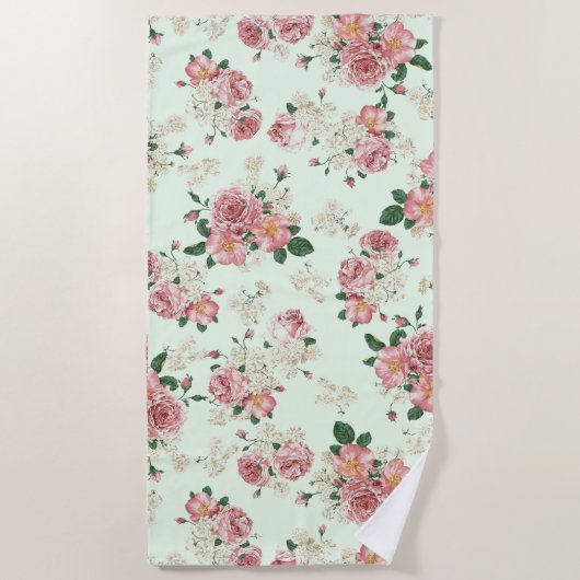 Rosa auf grüner Vintager Blüte Strandtuch (Vorderseite)