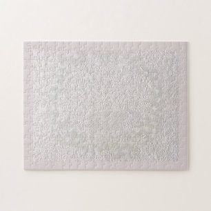 Rosa auf weißer dekorativer Spitze Puzzle
