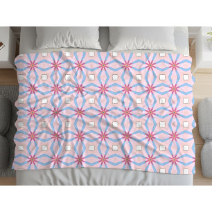 Rosa, blau und weiß geometrisch gemustert fleecedecke