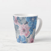 Rosa blaue Blumen funkeln Milchtasse (Rechte Ecke)