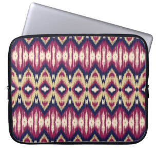 Rosa blaue Ikat Zickzack, ethnisch. Laptopschutzhülle