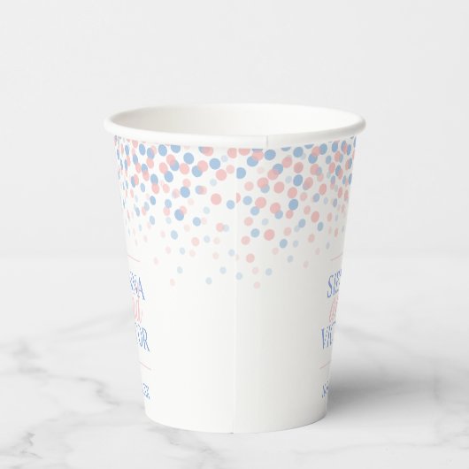 Rosa blauer Konfetti Hochzeit individuelle Name Pa Pappbecher (Rechts)