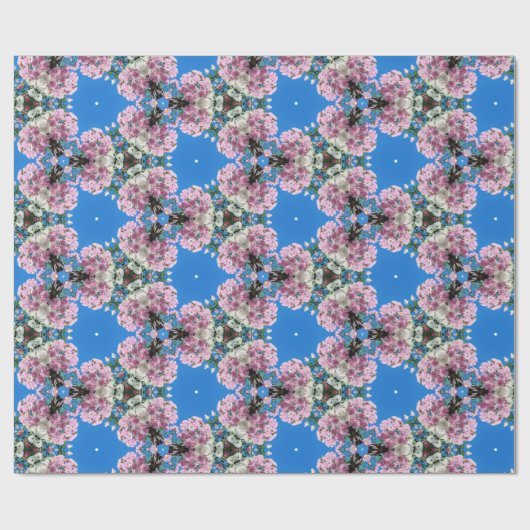 Rosa Blume auf blauem Hintergrundpapier Geschenkpapier (Flach)