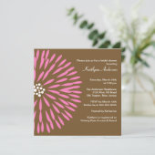 Rosa Blume auf Braun Brautdusche Einladung (Stehend Vorderseite)